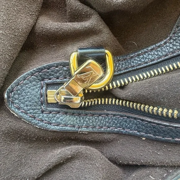 Louis Vuitton Black Leather Tote - Make Me An Offer! - Picture 12 of 16